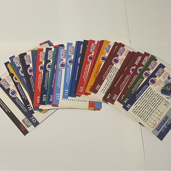 1989 - 1990  Pro Set Football Cards Lot of 87 Cards Vintage - Picture 8 of 8